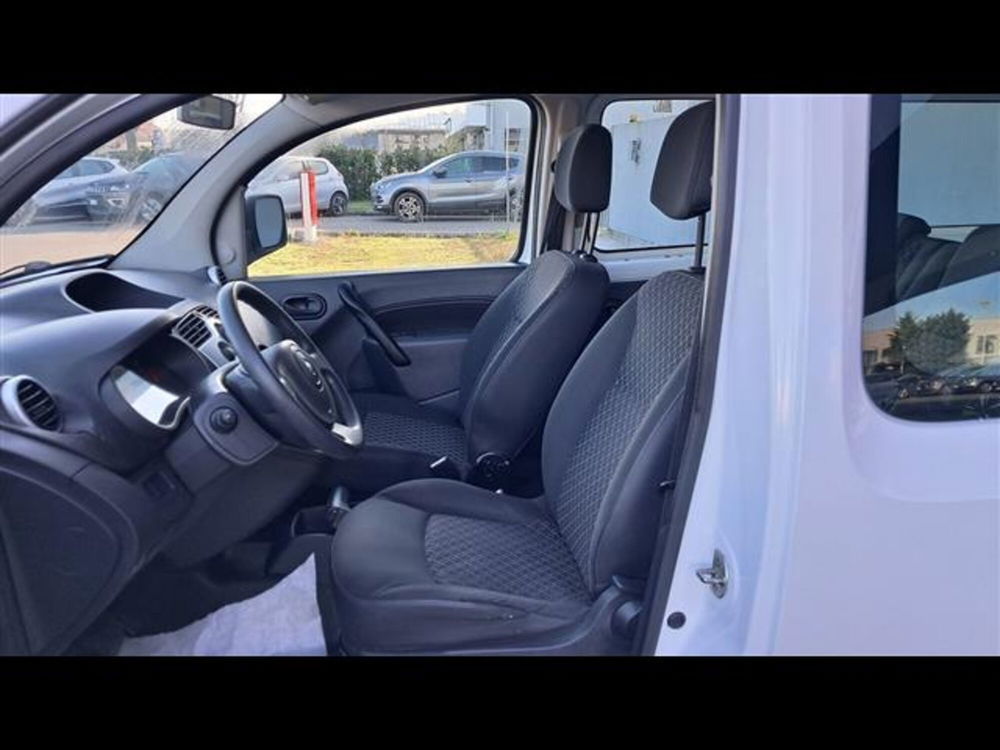 Renault Kangoo nuova a Asti (11)