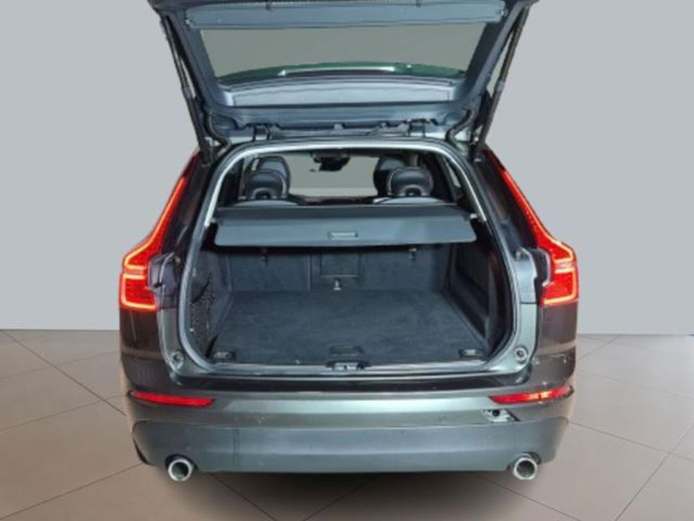 Volvo XC60 usata a Torino (7)