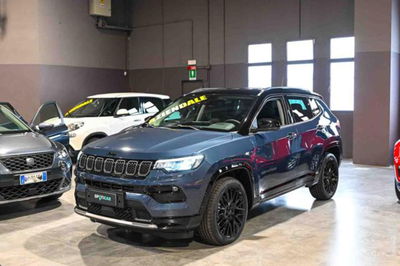 Jeep Compass 1.5 turbo t4 mhev Summit 2wd 130cv dct del 2023 usata a Pianezza