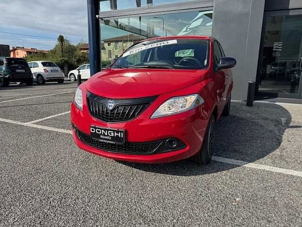 Lancia Ypsilon nuova a Brescia