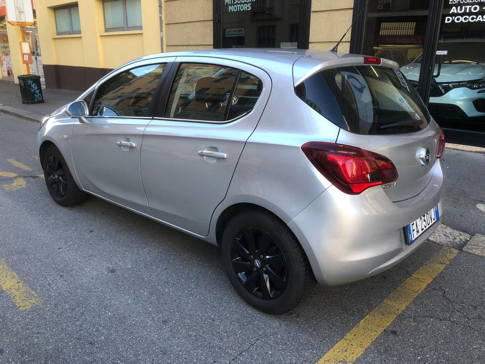 Opel Corsa usata a Milano (2)