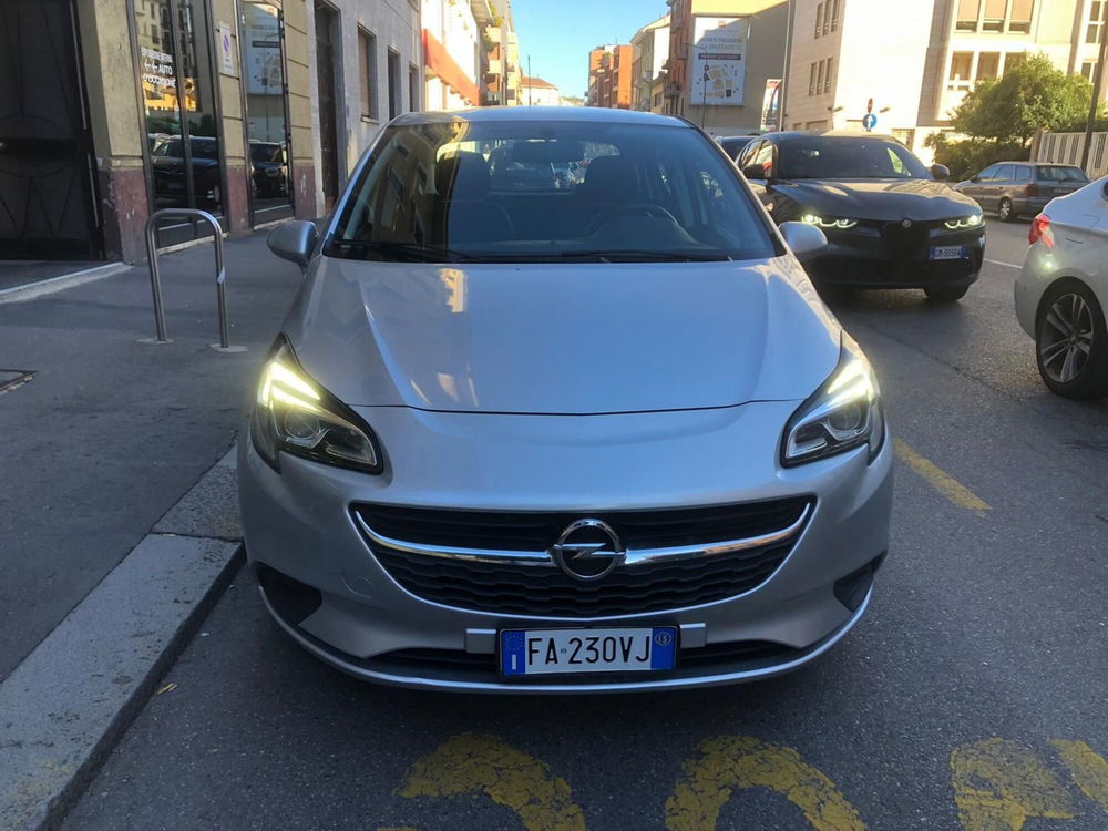 Opel Corsa usata a Milano (6)