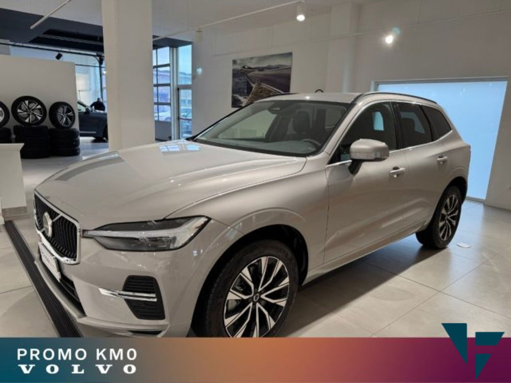 Volvo XC60 nuova a Udine