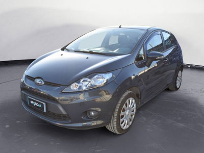 Ford Fiesta 1.4 TDCi 70CV 5 porte Titanium del 2011 usata a Catania