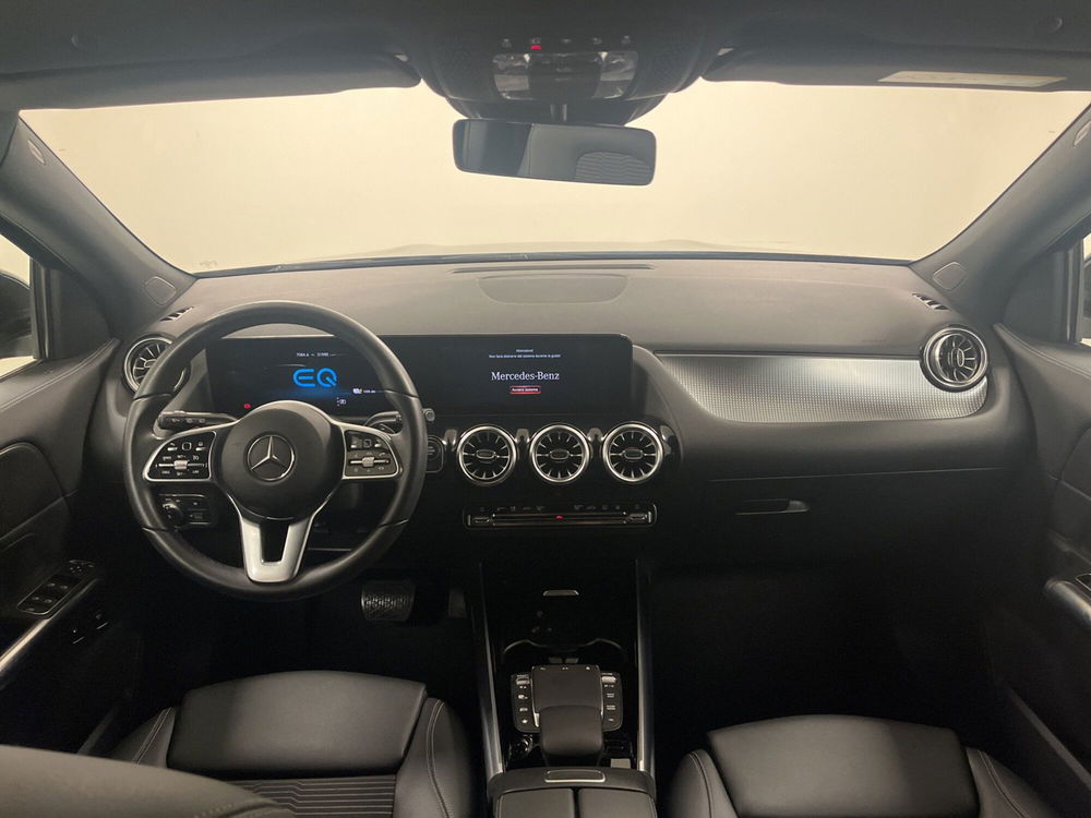 Mercedes-Benz GLA SUV usata a Milano (18)