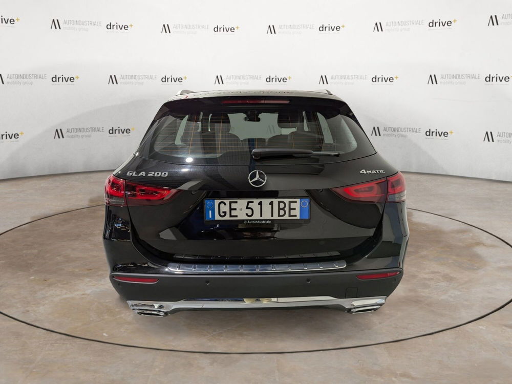 Mercedes-Benz GLA SUV usata a Trento (4)