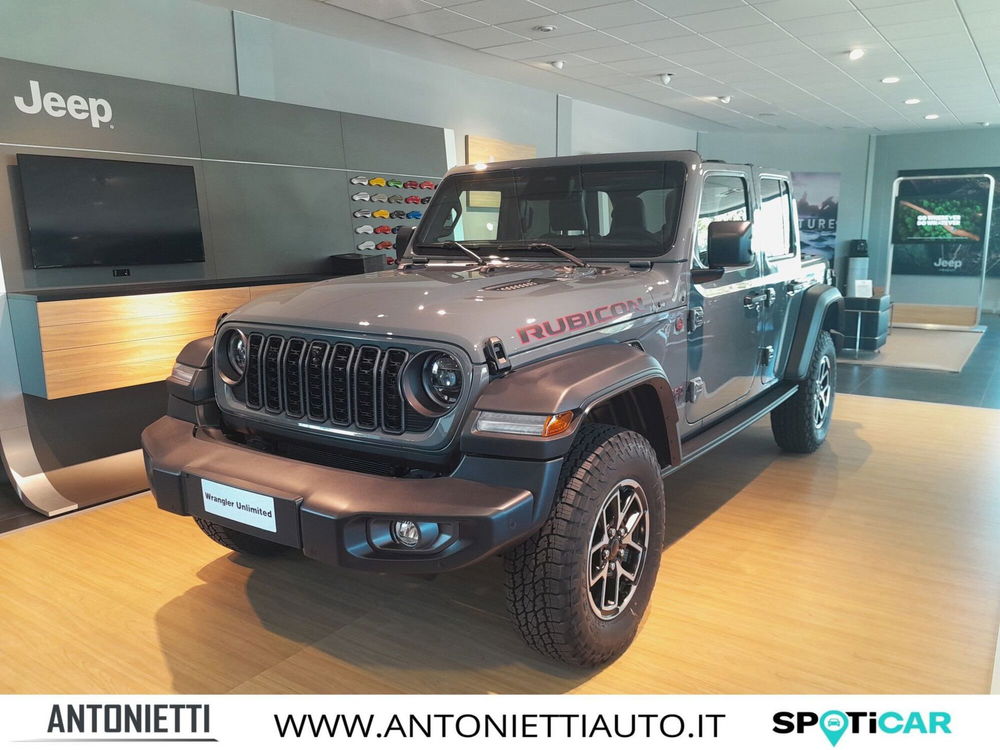 Jeep Wrangler Unlimited nuova a Ancona