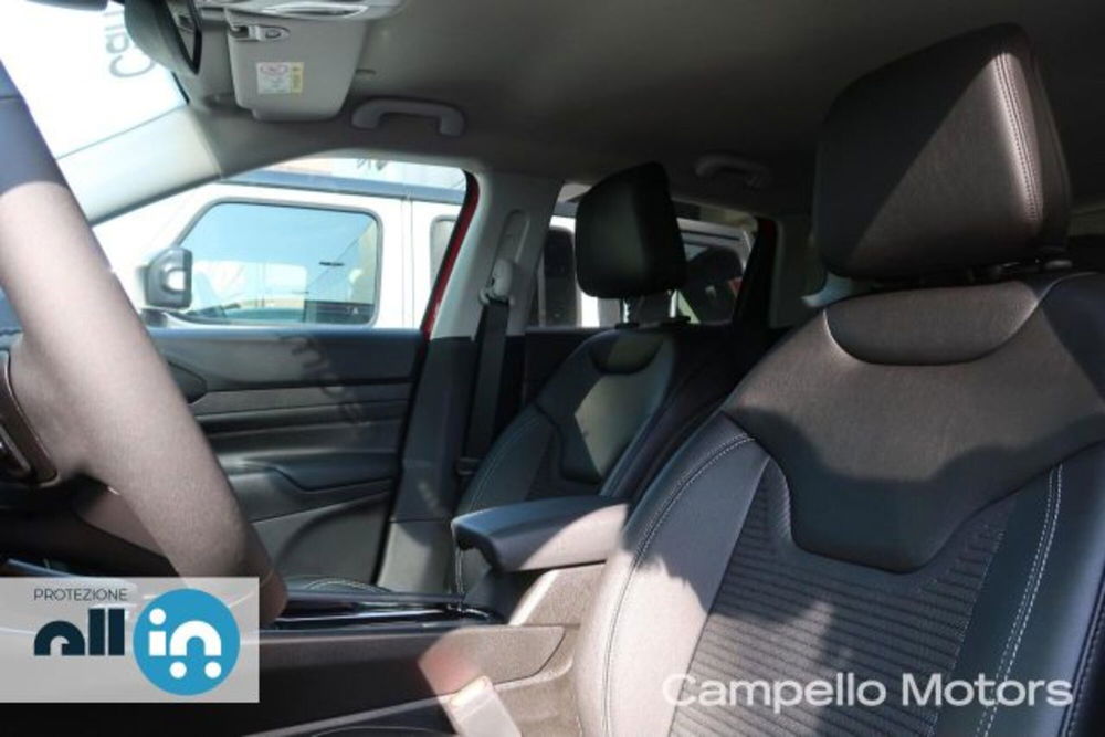 Jeep Compass nuova a Venezia (5)