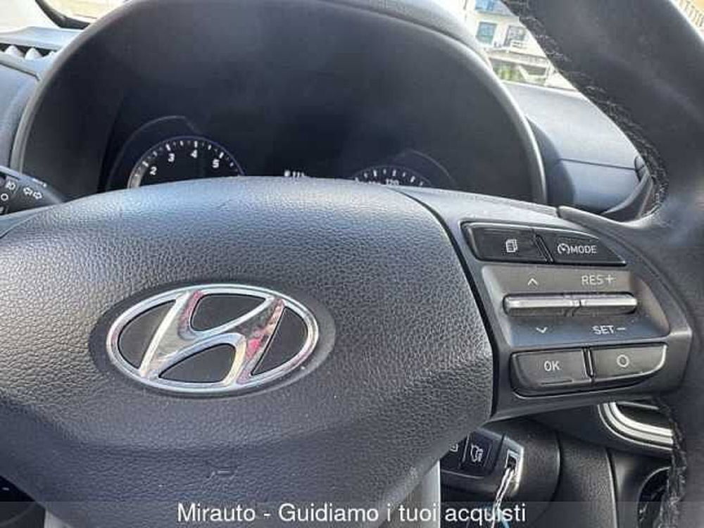 Hyundai Kona usata a Roma (12)