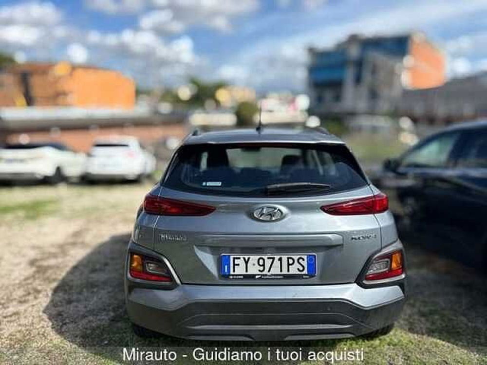 Hyundai Kona usata a Roma (4)