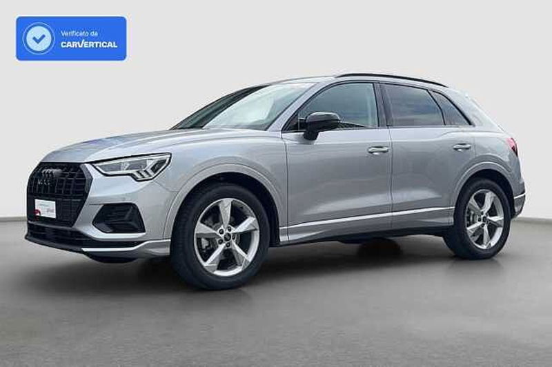 Audi Q3 35 1.5 tfsi Business Advanced s-tronic del 2024 usata a Barni