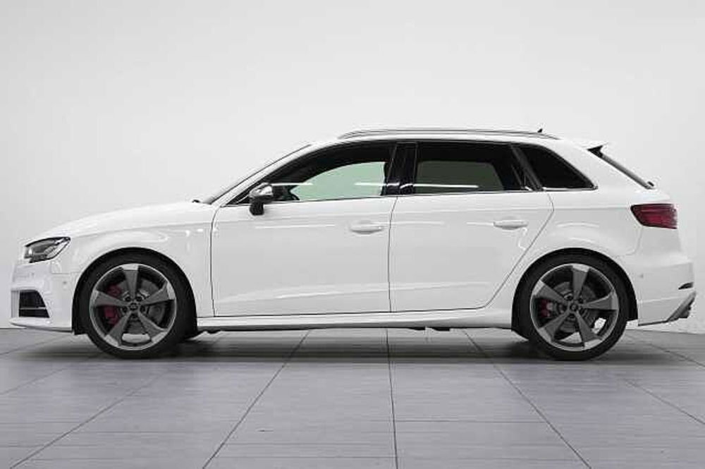 Audi S3 Sportback usata a Como (3)