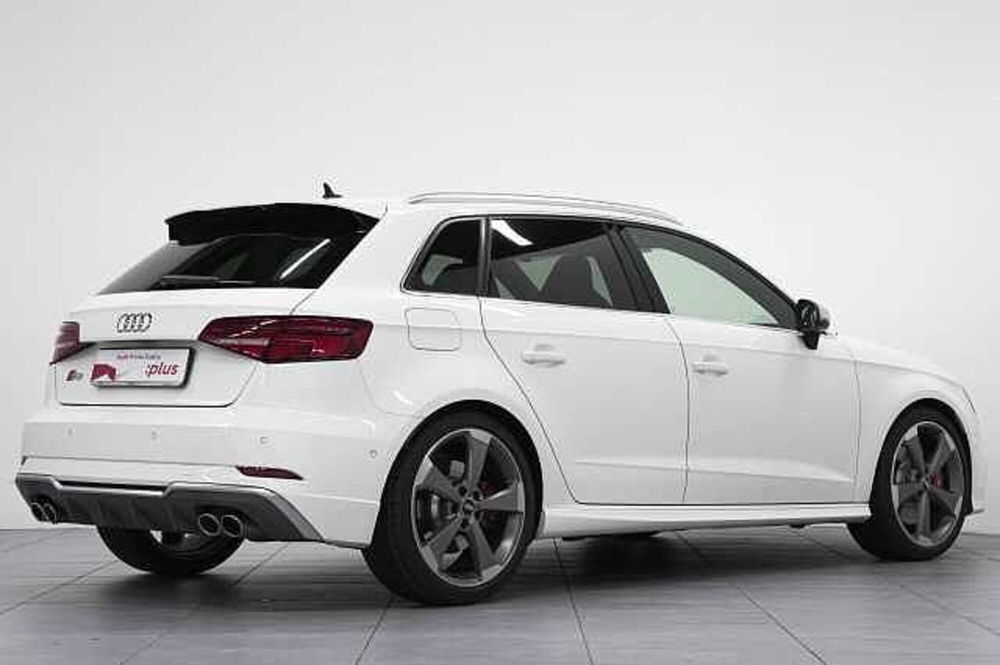 Audi S3 Sportback usata a Como (5)