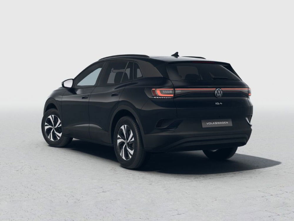 Volkswagen ID.4 nuova a Novara (3)