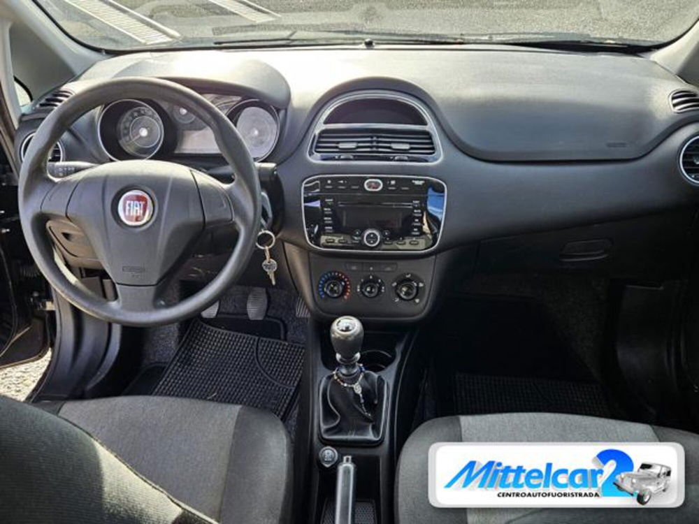 Fiat Punto usata a Udine (11)