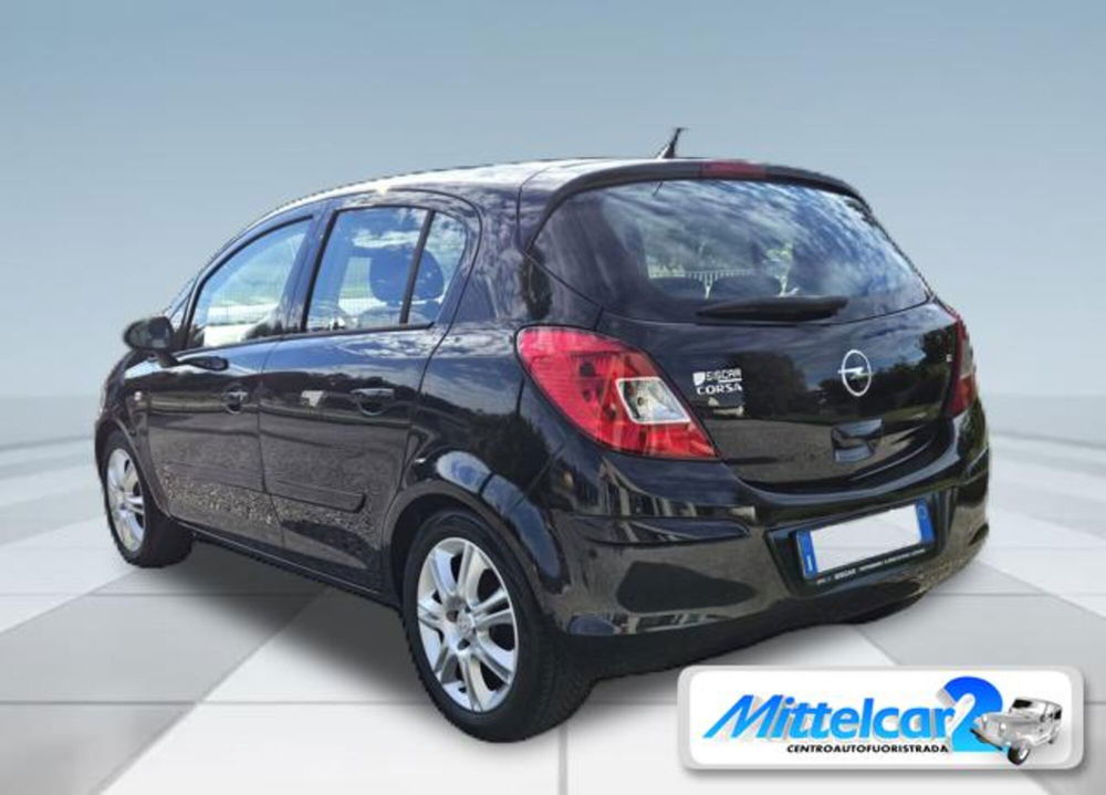 Opel Corsa usata a Udine (4)