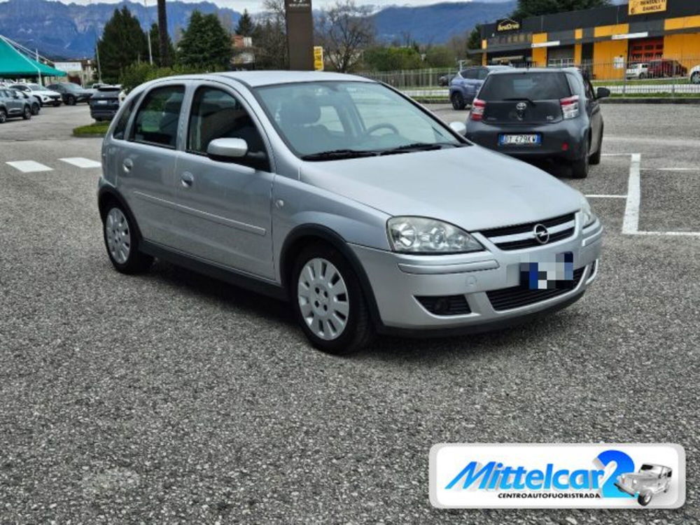 Opel Corsa usata a Udine (3)