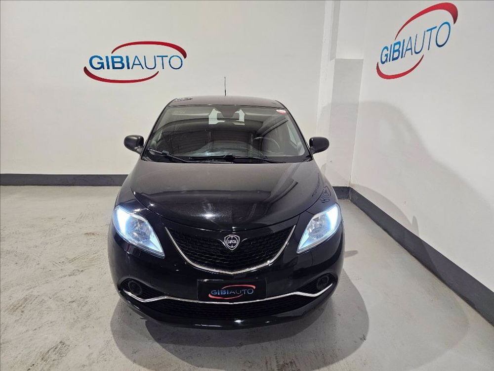 Lancia Ypsilon usata a Palermo (2)