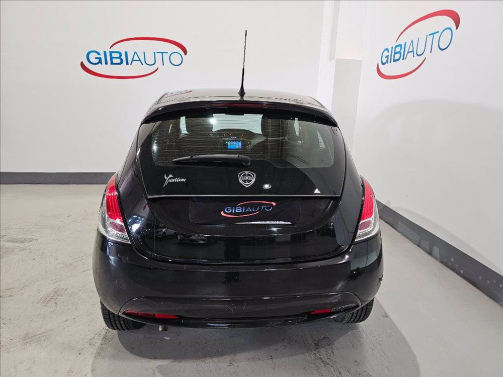 Lancia Ypsilon usata a Palermo (5)