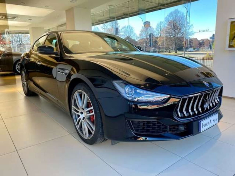 Maserati Ghibli usata a Torino (3)