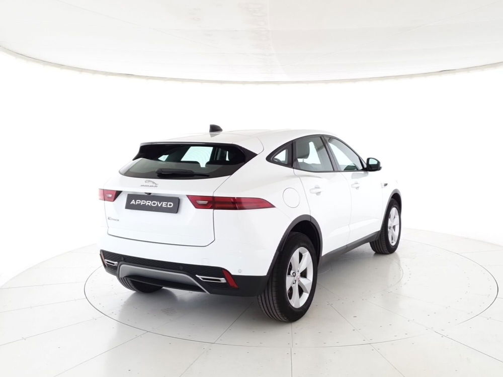 Jaguar E-Pace usata a Monza e Brianza (2)