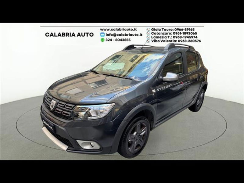 Dacia Sandero Stepway 1.5 dCi 90CV  del 2017 usata a Gioia Tauro