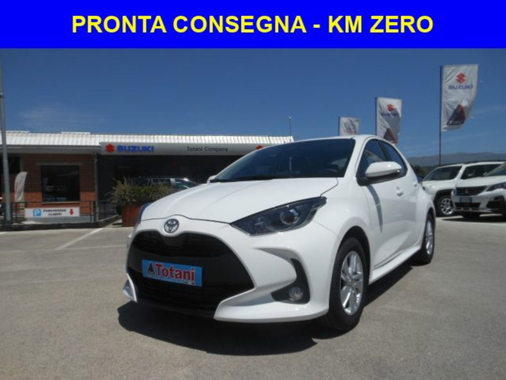 Toyota Yaris Cross nuova a L'Aquila