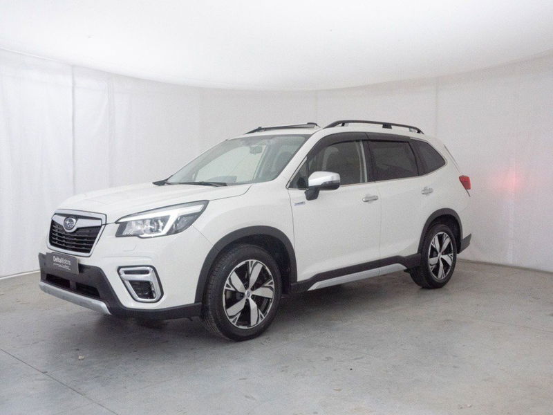 Subaru Forester 2.0i e-boxer Premium lineartronic del 2021 usata a Montecosaro