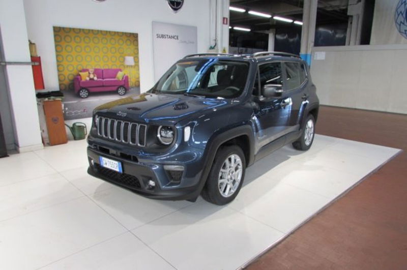 Jeep Renegade 1.5 turbo t4 mhev Altitude 2wd dct del 2024 usata a Rho