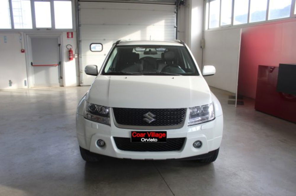 Suzuki Grand Vitara usata a Terni (2)