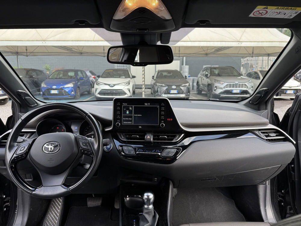 Toyota Toyota C-HR usata a Como (8)