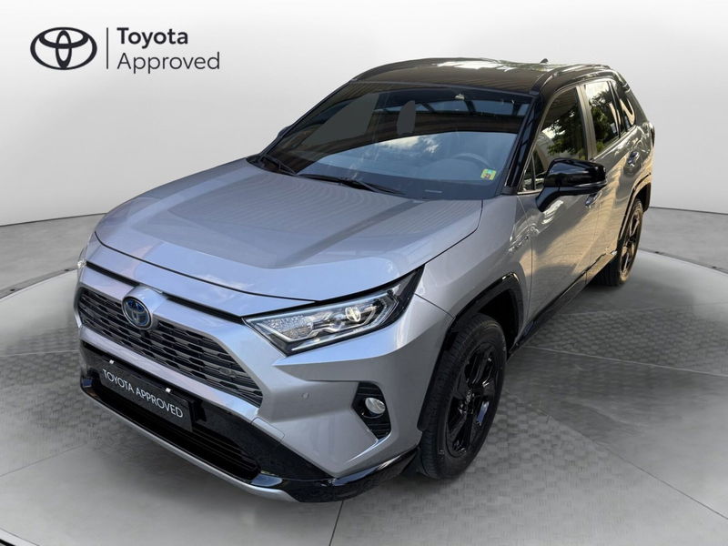 Toyota Rav4 vvt-ie h Style awd-i 222cv e-cvt del 2021 usata a Cantu&#039;