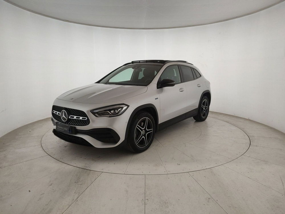 Mercedes-Benz GLA SUV usata a Alessandria