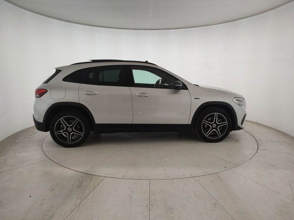 Mercedes-Benz GLA SUV usata a Alessandria (5)