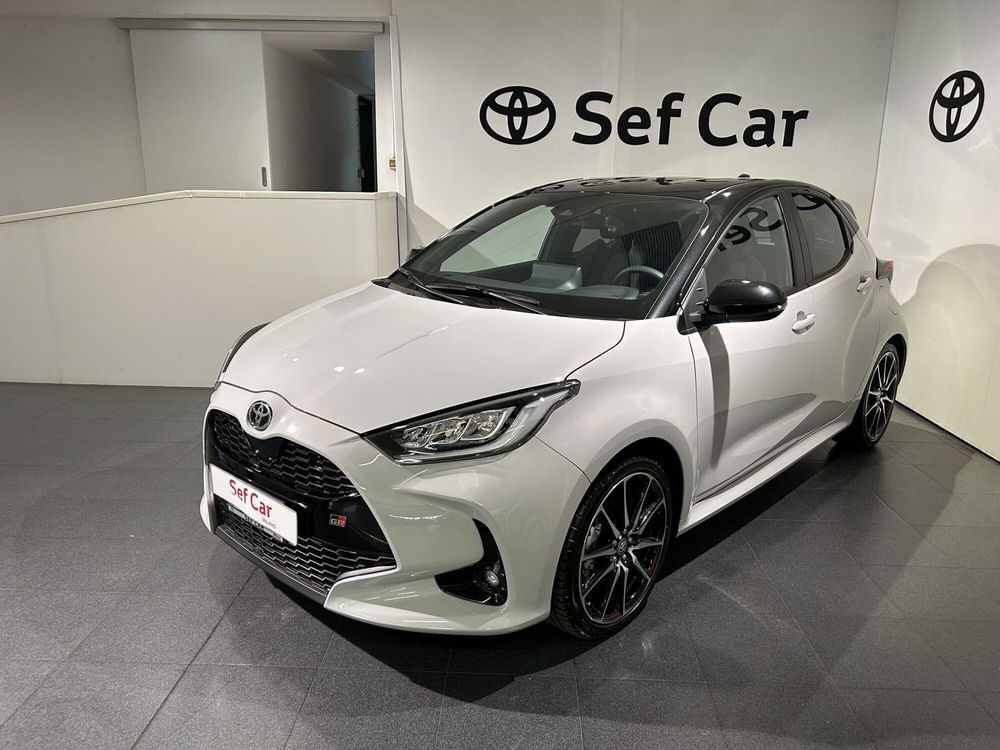 Toyota Yaris GR Sport nuova a Milano