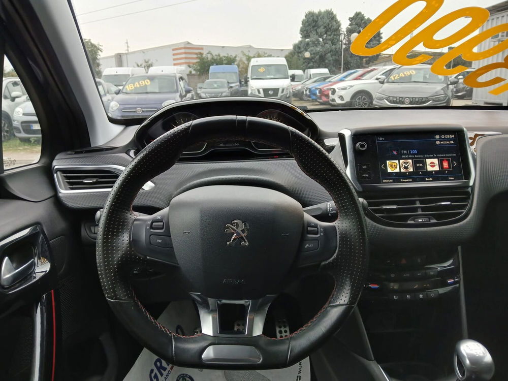 Peugeot 208 usata a Milano (16)