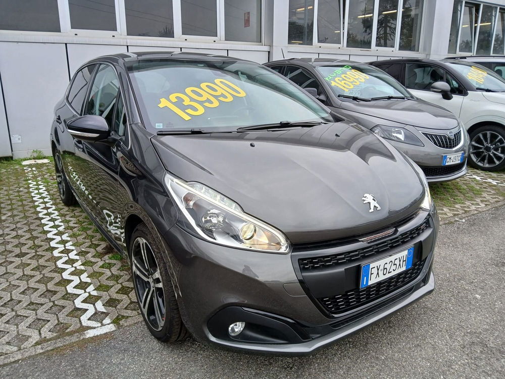 Peugeot 208 usata a Milano (3)