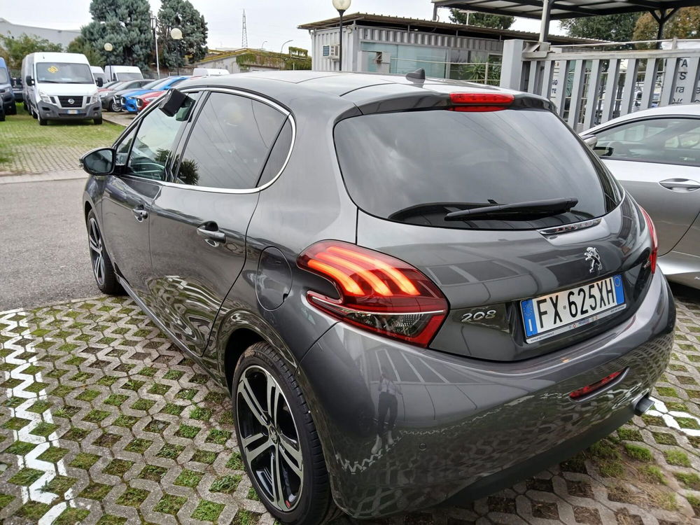 Peugeot 208 usata a Milano (6)