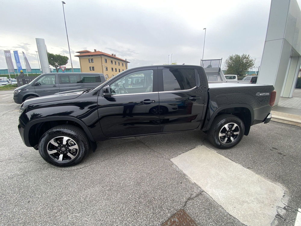 Volkswagen Amarok nuova a Brescia (6)