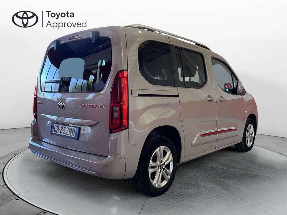 Toyota Proace City Verso usata a Monza e Brianza (7)