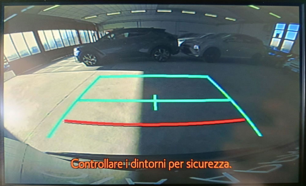 Toyota Toyota C-HR usata a Monza e Brianza (14)