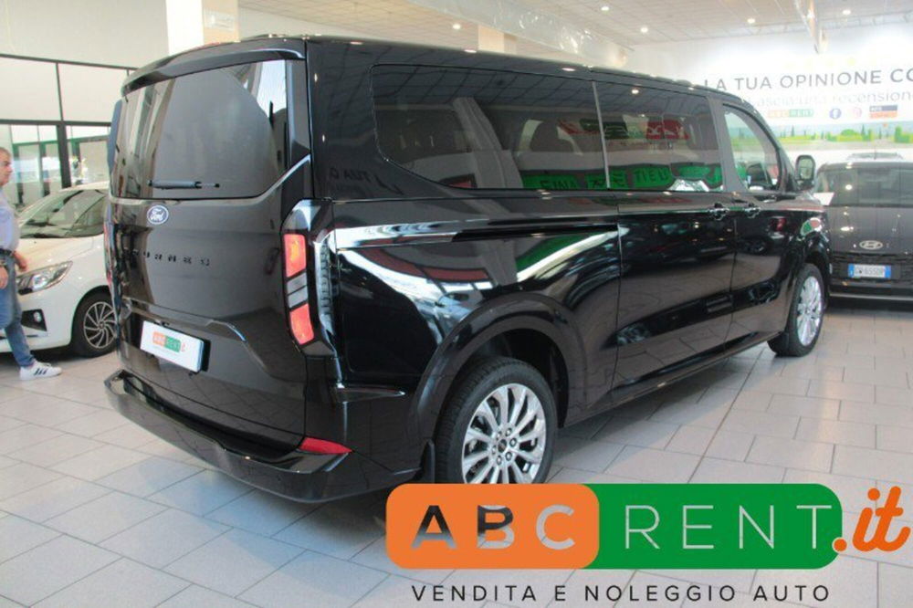 Ford Tourneo Custom nuova a Milano (19)