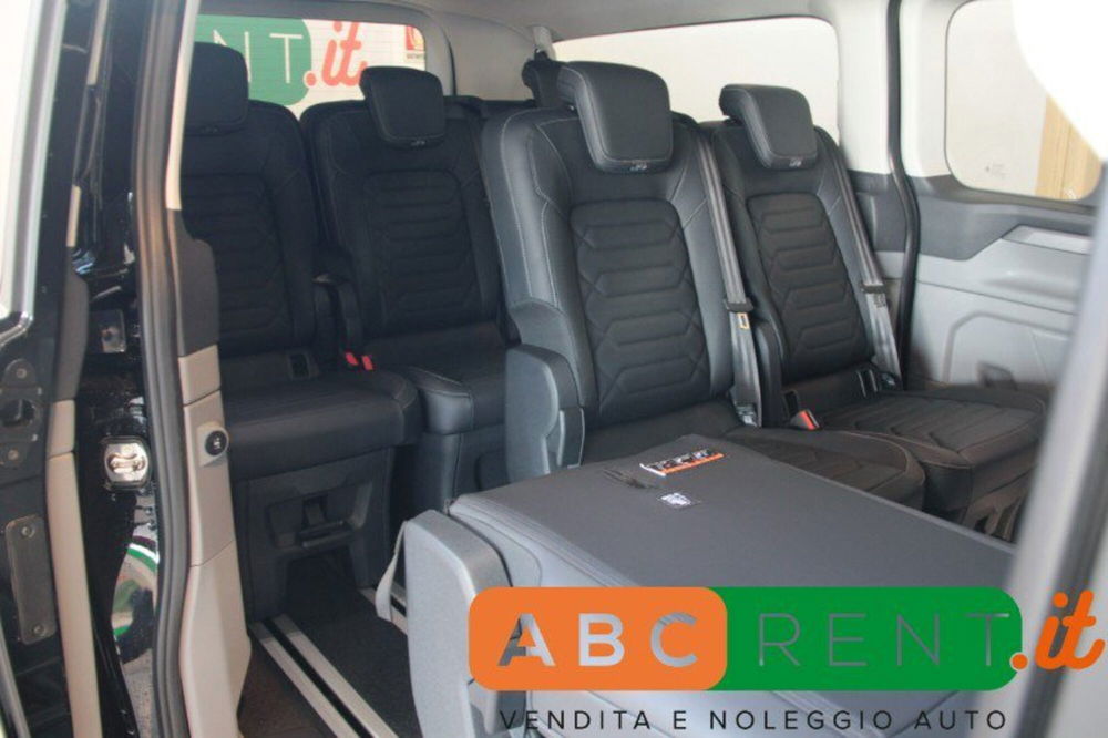 Ford Tourneo Custom nuova a Milano (7)