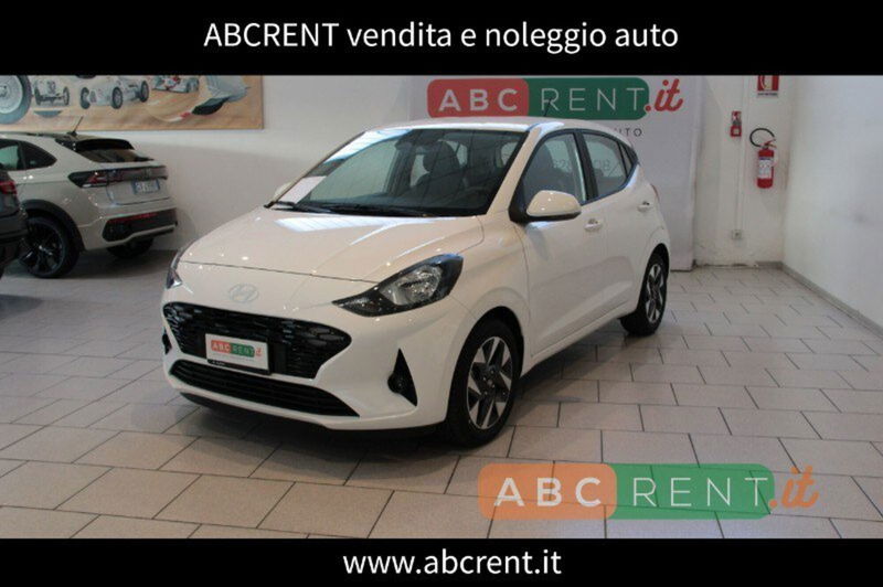 Hyundai i10 1.0 mpi Connectline 63cv nuova a Sesto San Giovanni