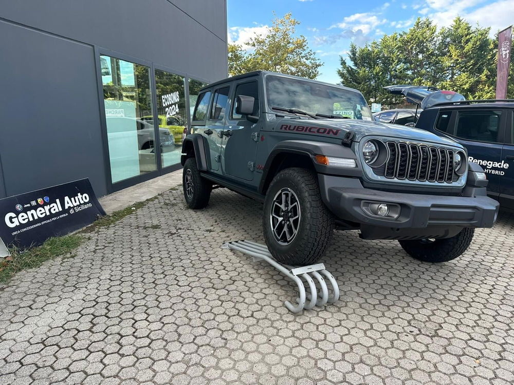 Jeep Wrangler Unlimited nuova a Lucca