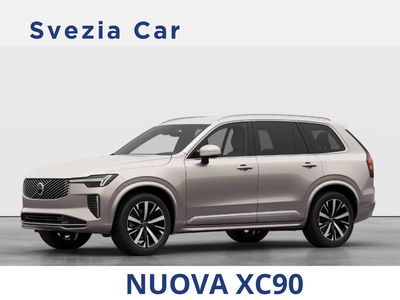 Volvo XC90 B5 AWD automatico 7 posti Core  nuova a Milano