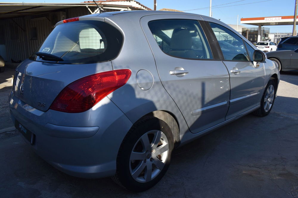 Peugeot 308 usata a Catania (4)