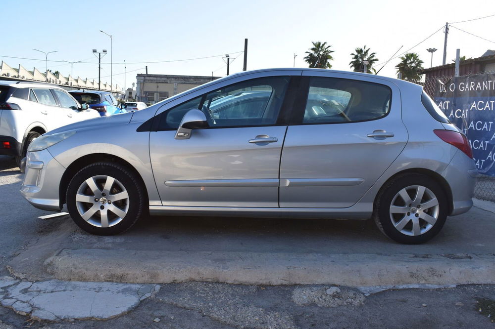 Peugeot 308 usata a Catania (6)