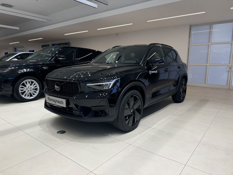 Volvo XC40 2.0 b3 Ultra Black Edition auto del 2024 usata a Forli&#039;