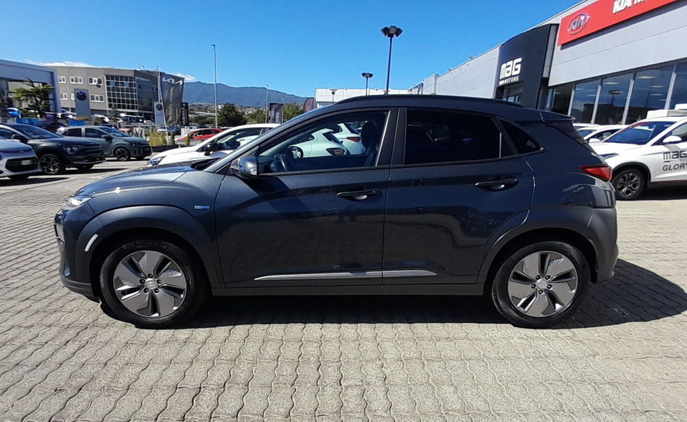 Hyundai Kona usata a Cosenza (8)